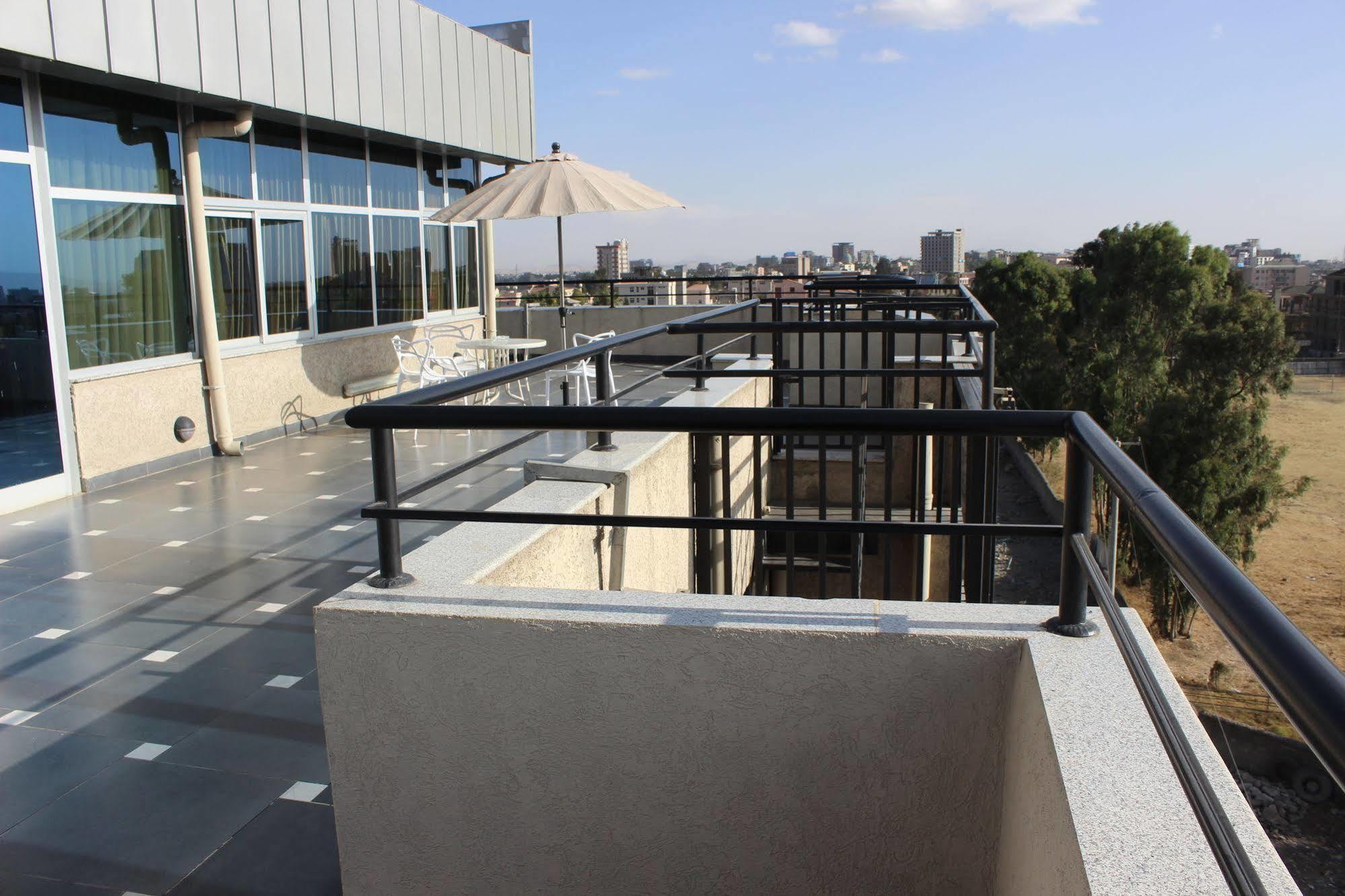 Oasis Hotel Apartment Addis Ababa Exterior photo